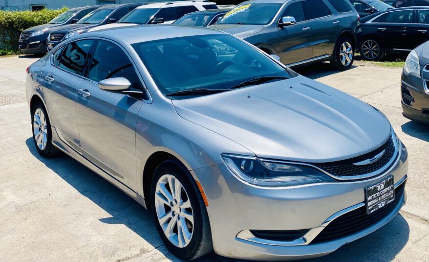 CHRYSLER 200