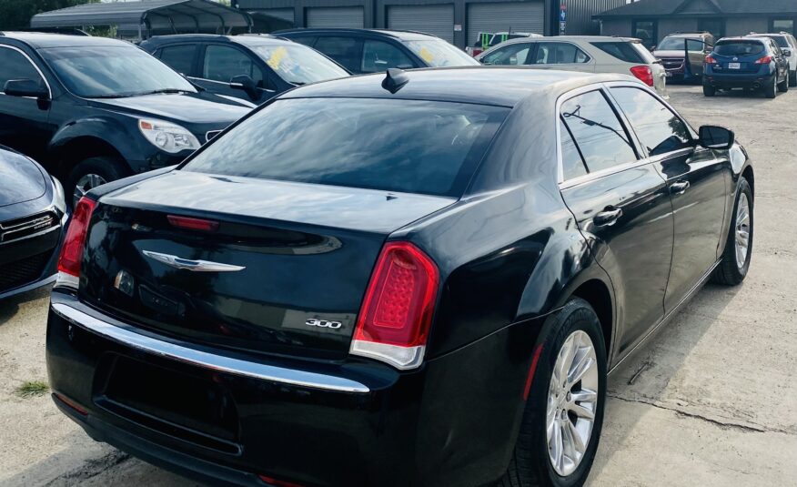 CHRYSLER 300